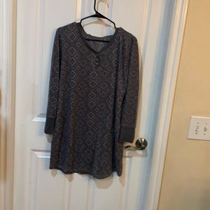 Blueish black nightgown